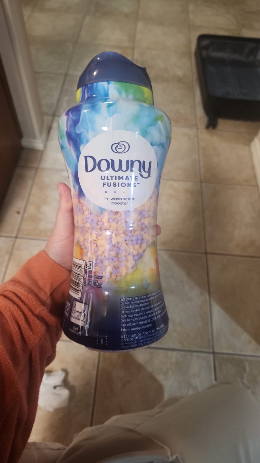 Downy Ultimate Fusions In-Wash Scent Booster Potenciador de Aroma en Perlas de Perfume 694 g 4